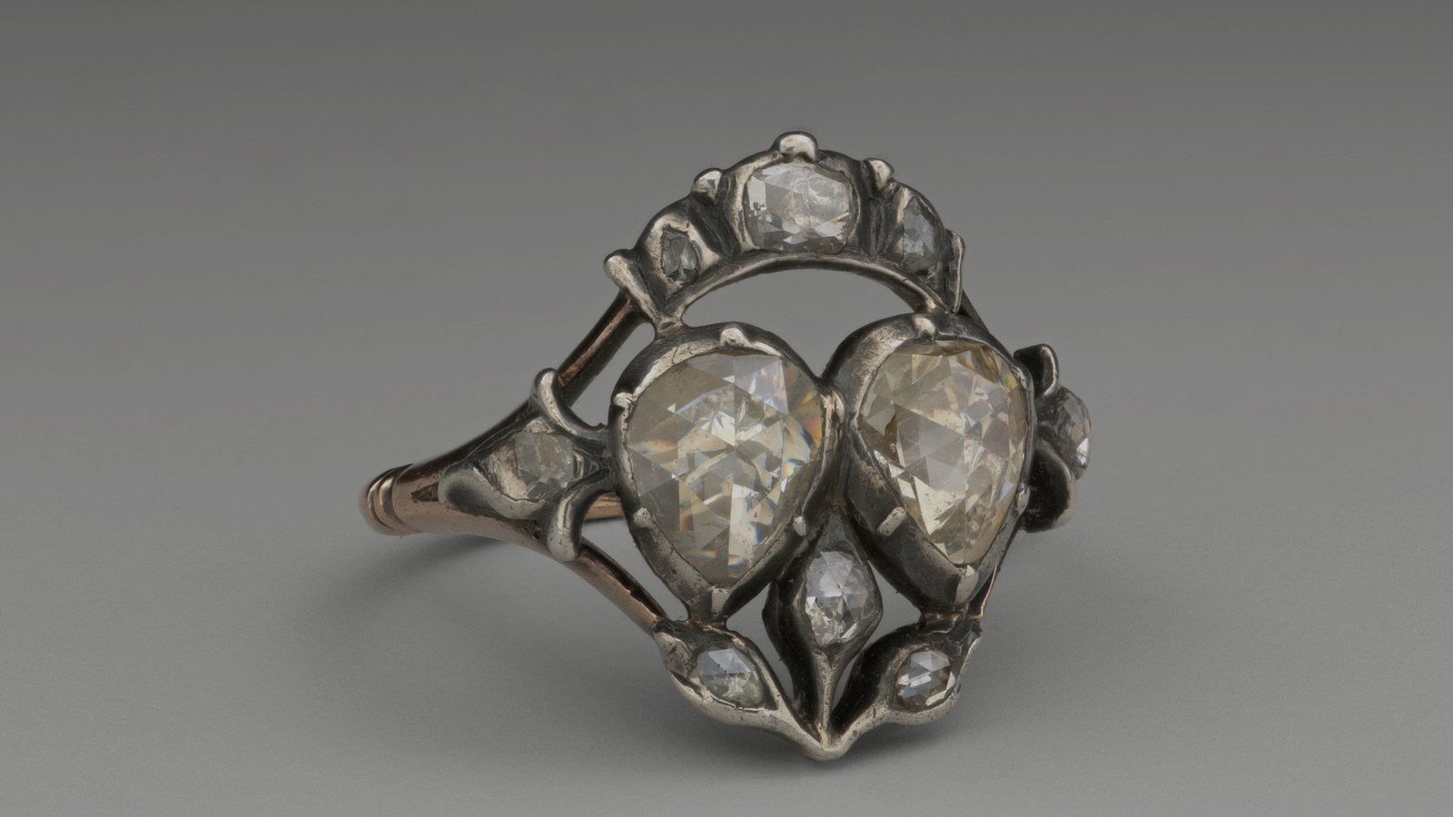 18th-century diamond ring with two pear-shaped stones